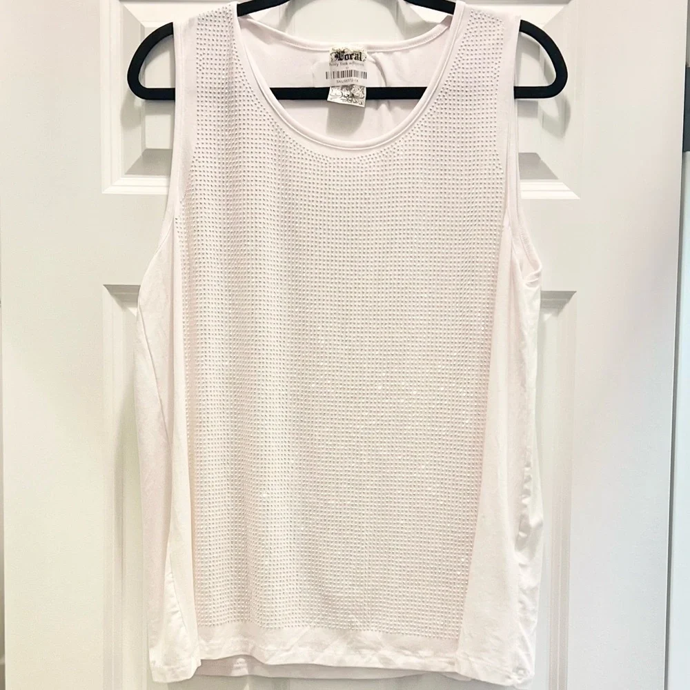 3/$19 NWT Vocal USA embellished shimmer sleeveless tank top blouse - Picture 8 of 16